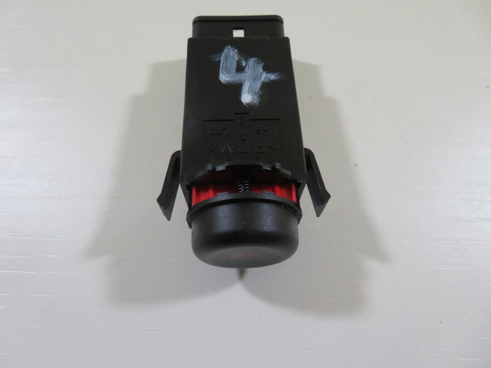 MAZDA MX5 MK2 HAZARD SWITCH 1998-2005 MISC1609-4