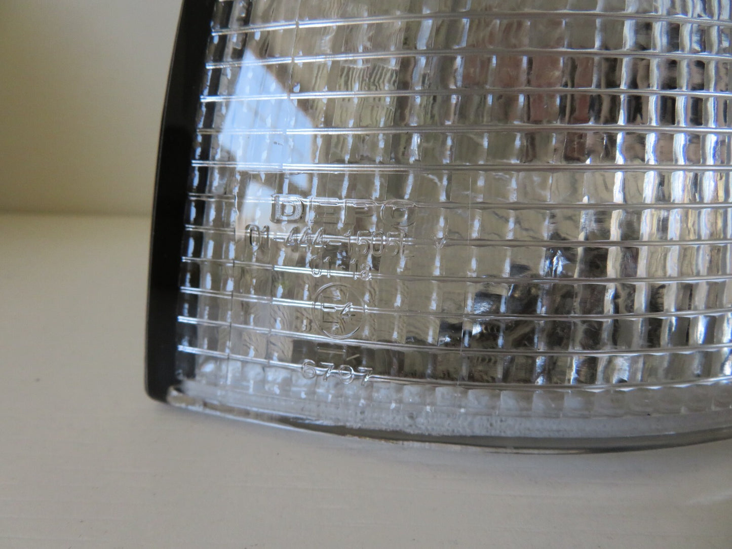 NS PASSENGER FRONT INDICATOR LIGHT FOR BMW E36 COUPE 444-1505L-WE-C 1991-1998