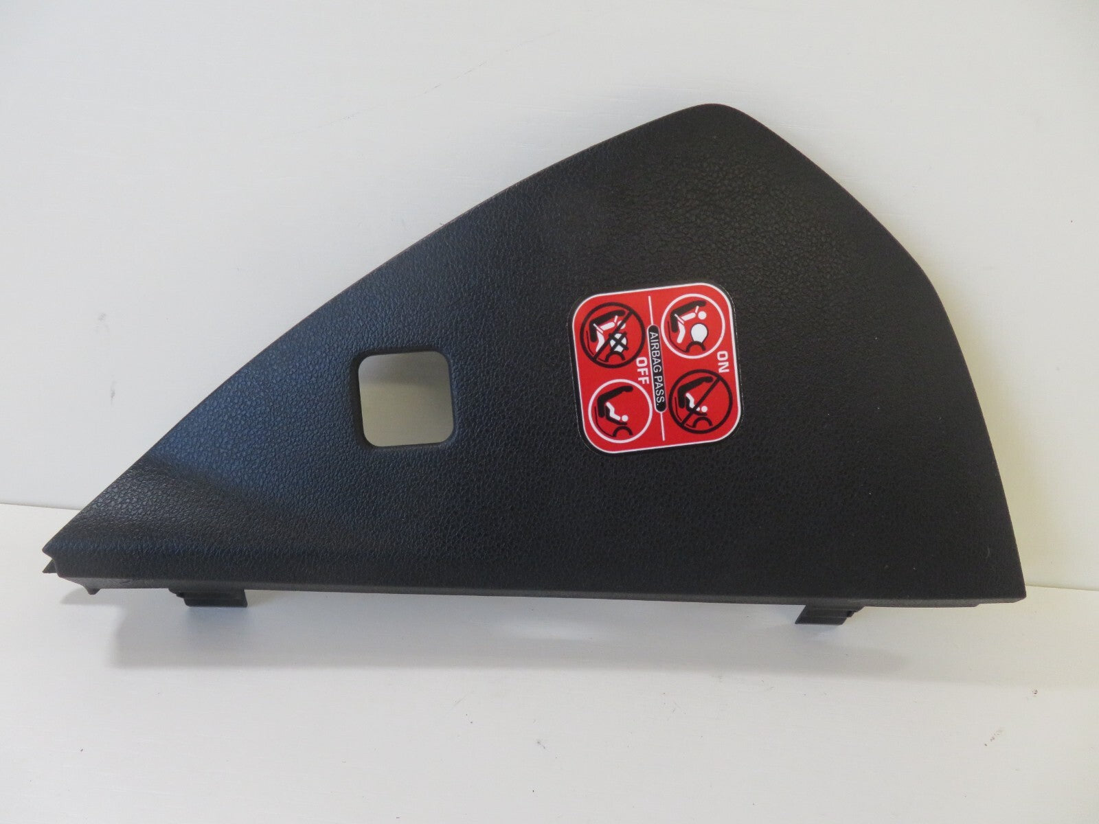 PEUGEOT 308 OS DRIVER SIDE DASHBOARD END TRIM 9655989477 2007-2013 1349-13