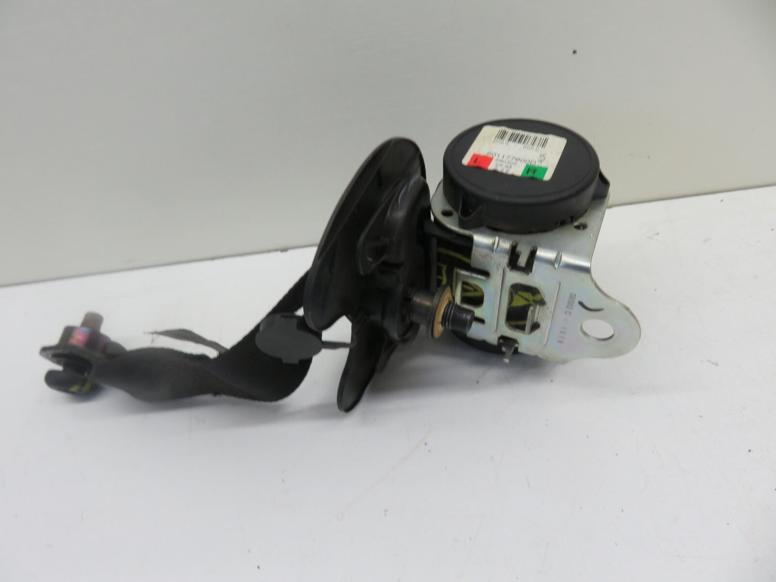 LAND ROVER FREELANDER 1 NS PASSENGER FRONT SEAT BELT 601179100D 1997-2006 1730-9