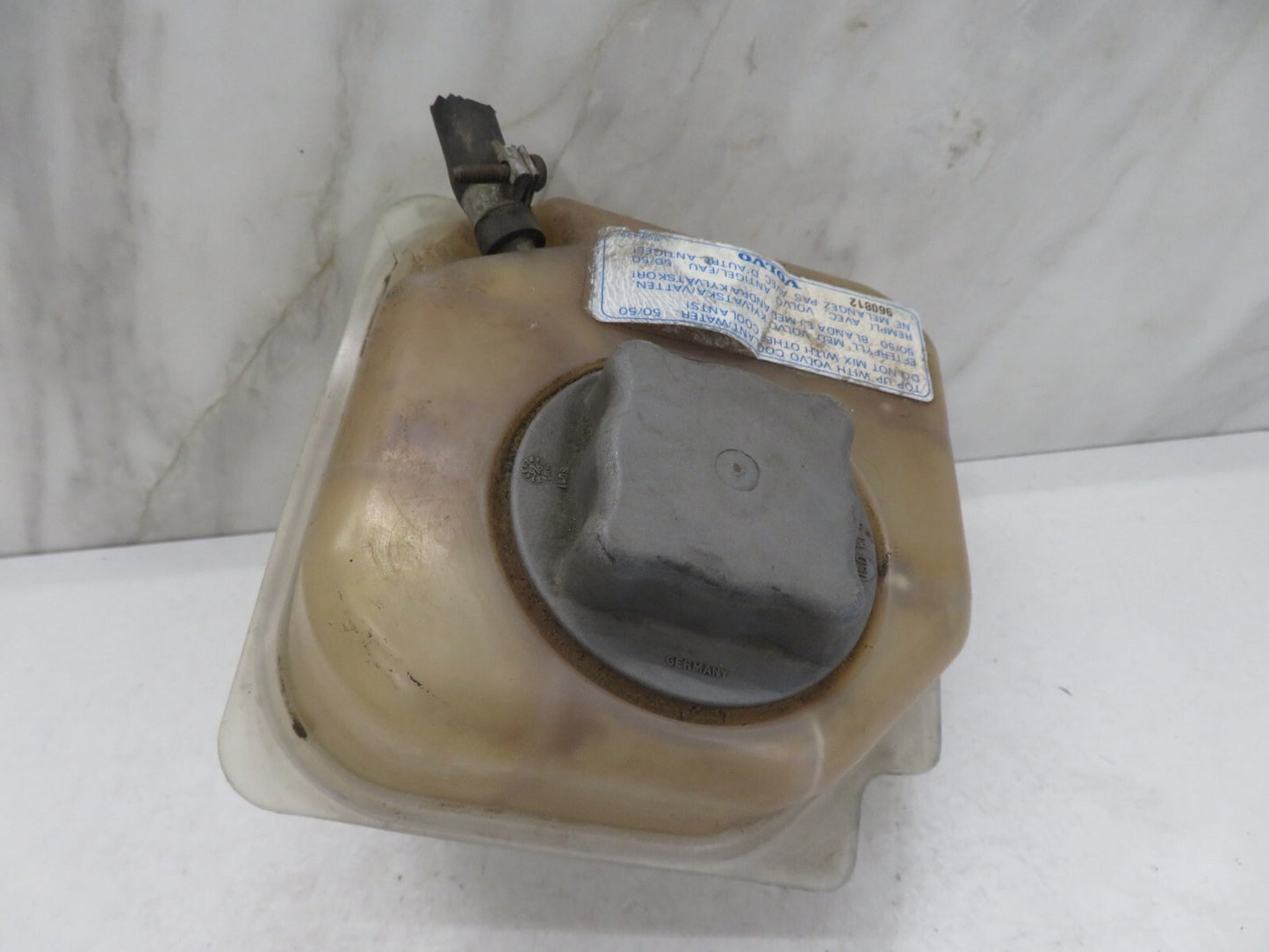 VOLVO V70 T5 ANTIFREEZE COOLANT BOTTLE 850 T5 1994-2000 MIX1550-3