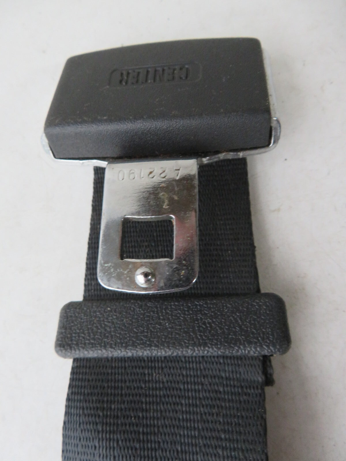 SUBARU IMPREZA WRX STI REAR MIDDLE SEAT BELT AND BUCKLE 2000-2003 A1429-5