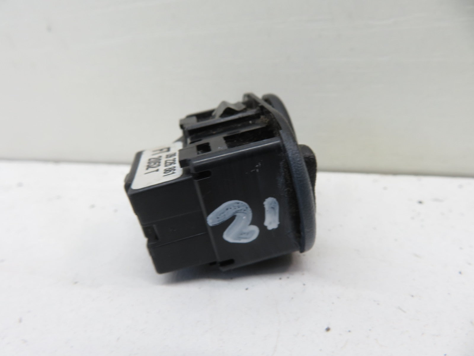 VAUXHALL ZAFIRA A MIRROR CONTROL SWITCH 09226861 ASTRA MERIVA 1999-2005 1353-12