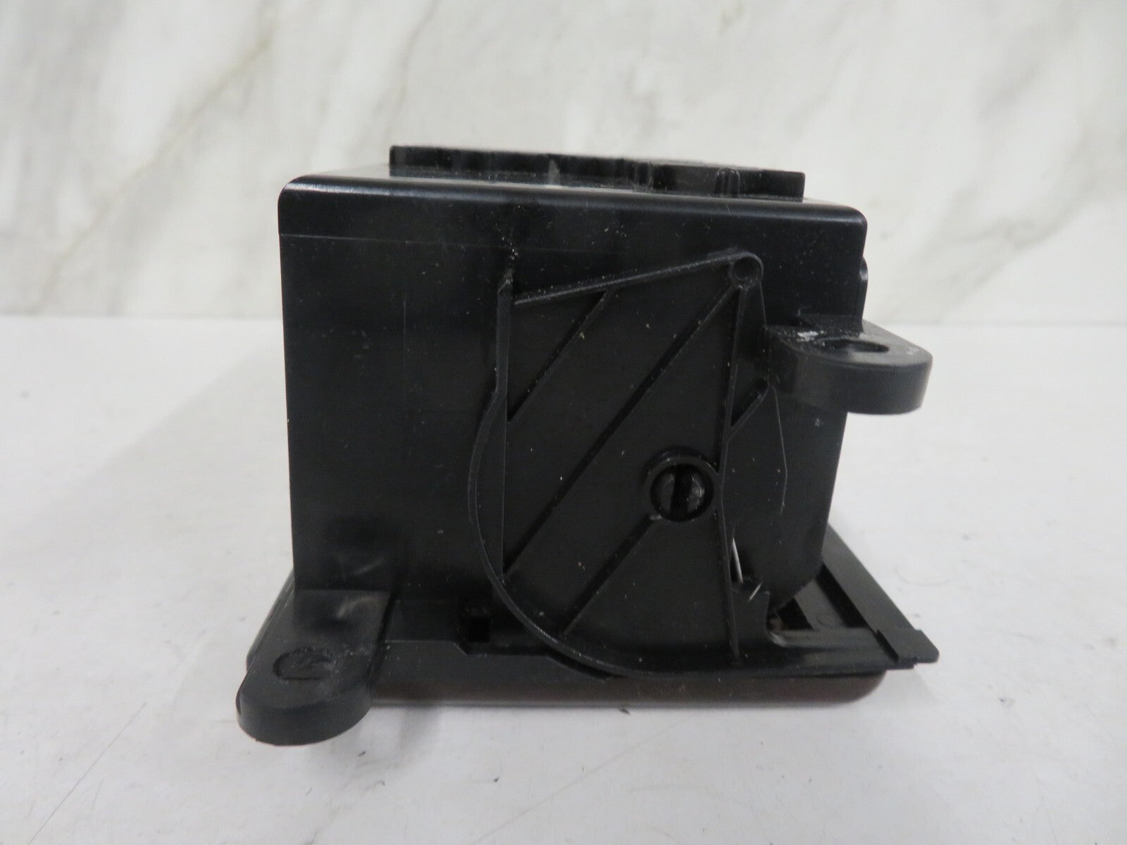 AUDI A8 D2 CENTER CONSOLE STORAGE TRIM 4D2863075Q 1998-2002 1426-8