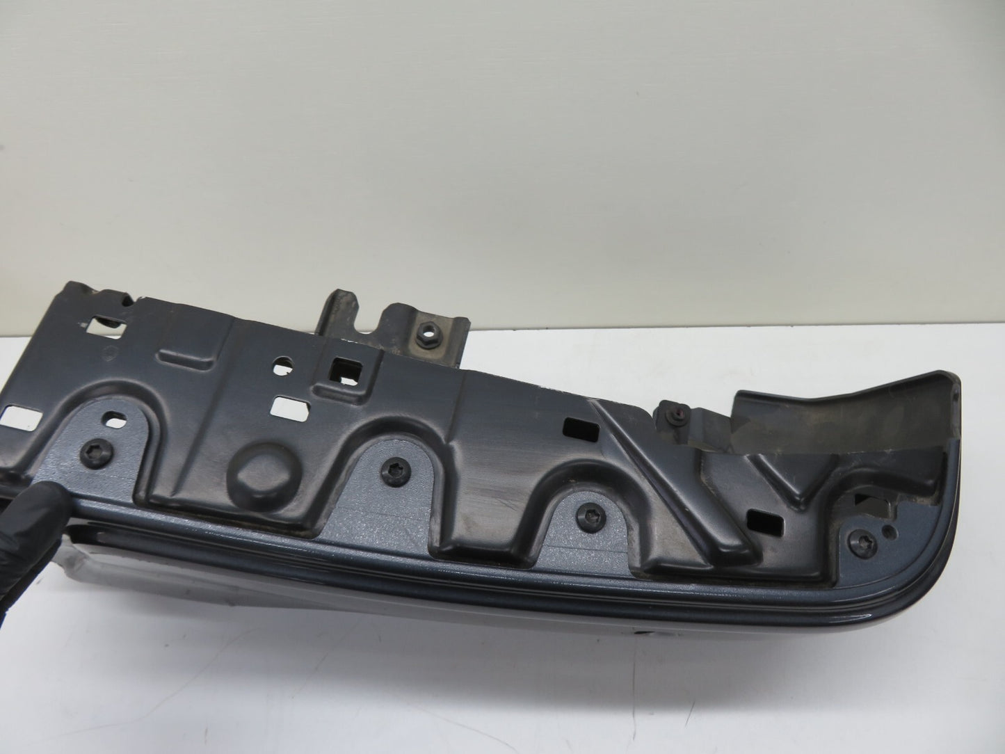 FORD RANGER WILDTRACK OS REAR BUMPER CORNER 2022-PRESENT