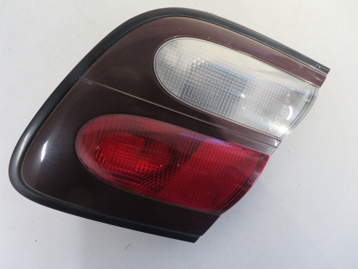 NISSAN ALMERA OS DRIVER REAR INNER TAIL LIGHT 1998-2000 1624-8
