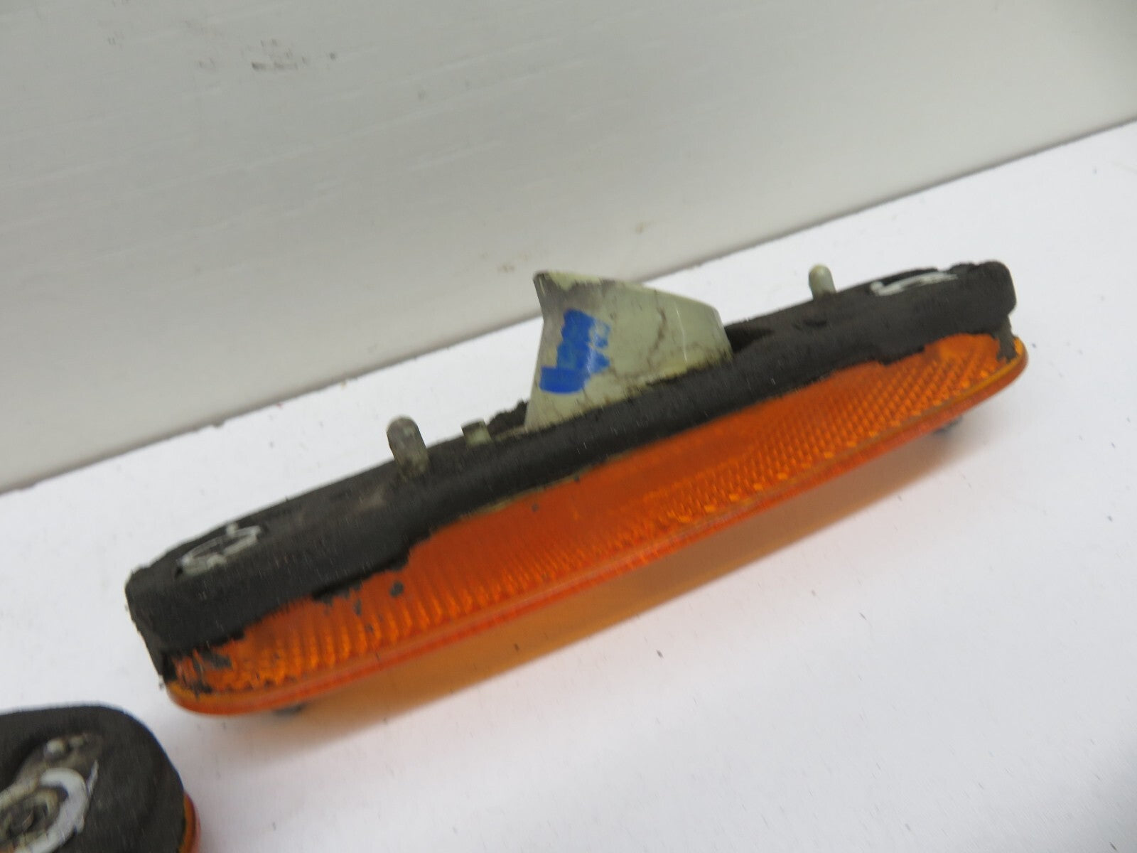 MAZDA MX5 MK1 FRONT BUMPER REFLECTORS PAIR 1989-1998 #2100-14