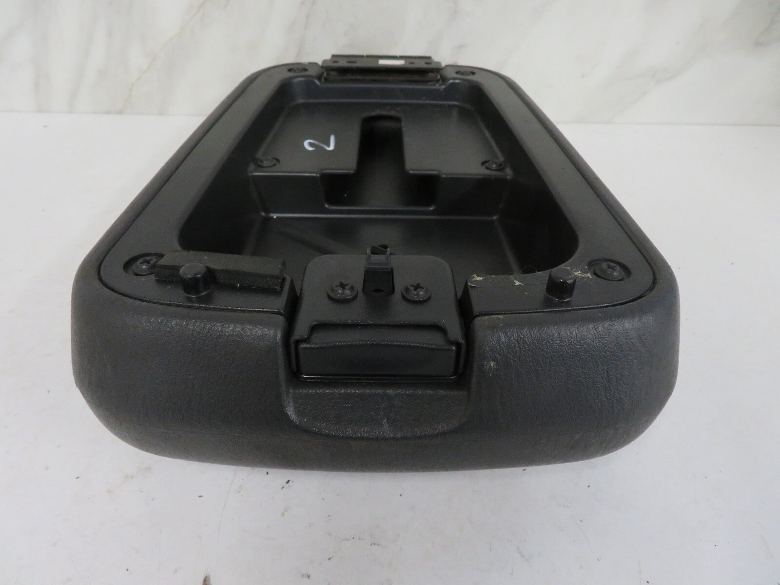 JEEP GRAND CHEROKEE 2.7 CENTER ARM REST 99-04 1534-2