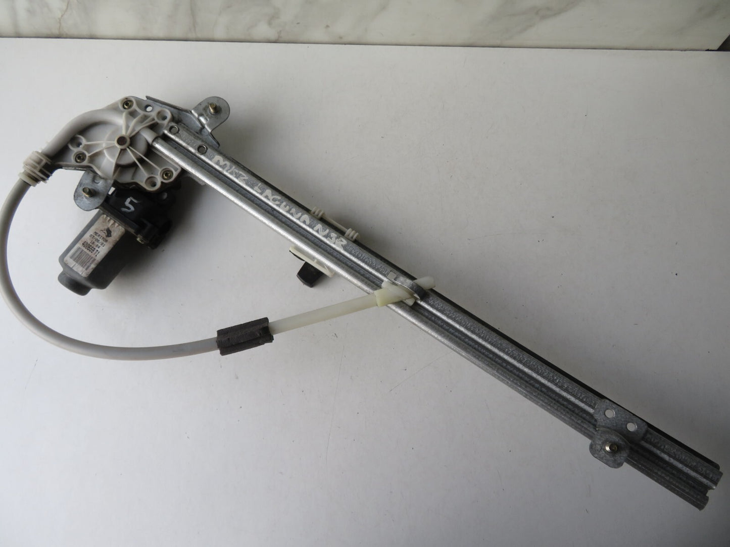 RENAULT LAGUNA ESTATE NSR WINDOW REGULATOR 40069T1 2001-2005 A1504-5