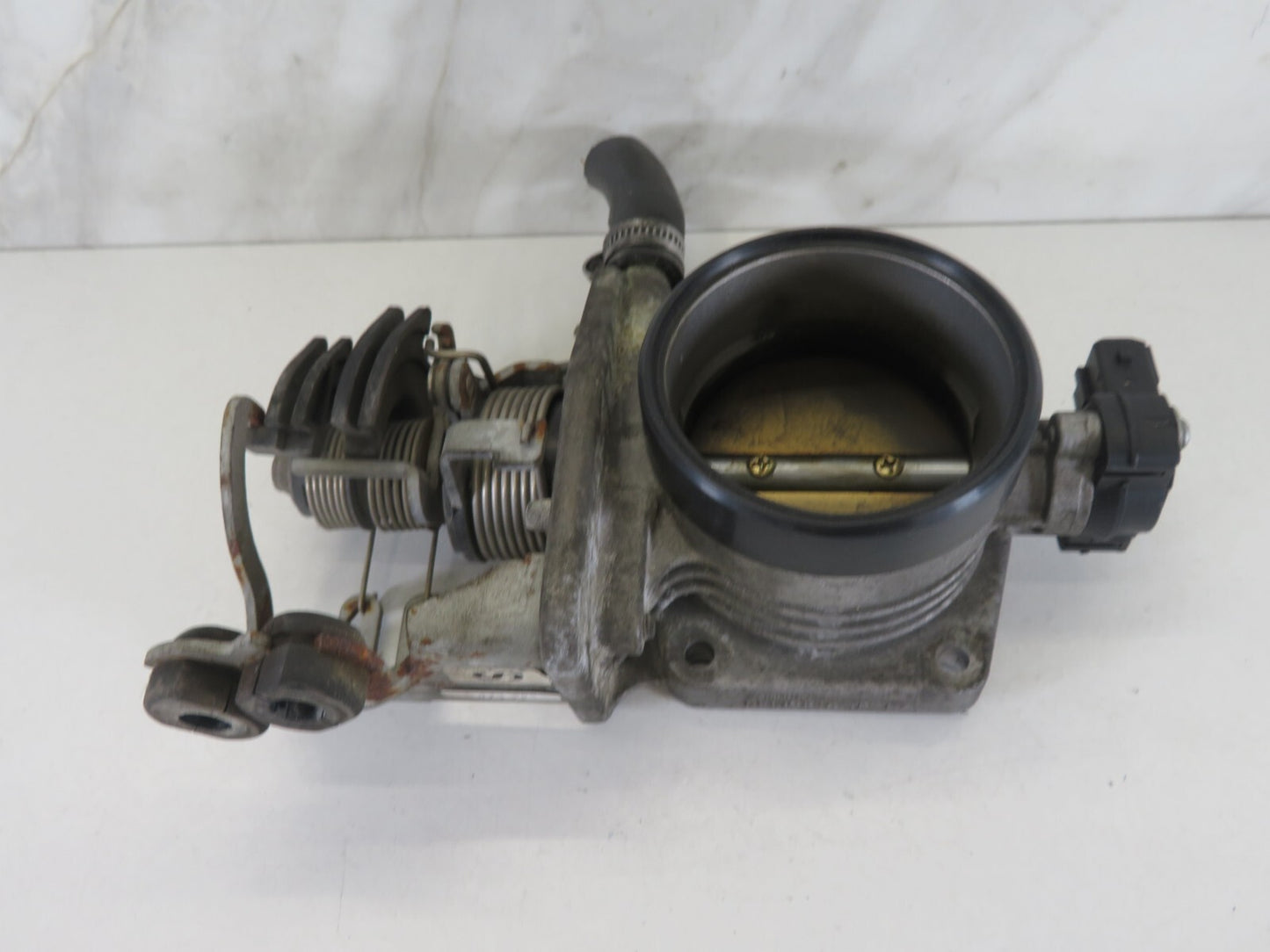 BMW 528I E39 THROTTLE BODY 1995-2004 A1105-8