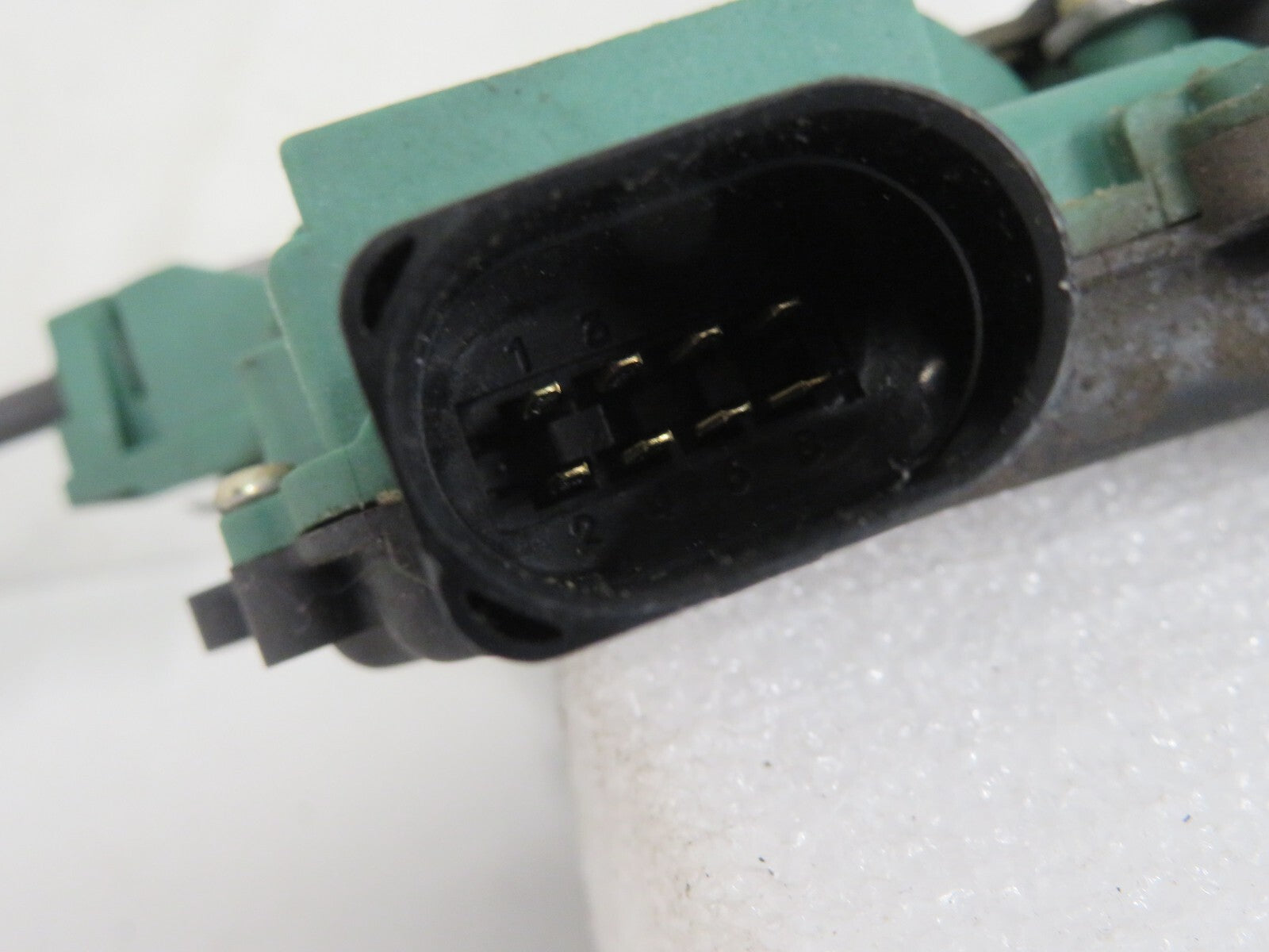 VOLKSWAGEN VW BEETLE OS DRIVER DOOR LOCK CATCH 1999-2005 AMS-7