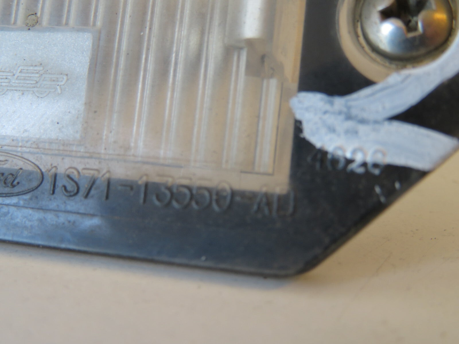 FORD MONDEO MK3 NUMBERPLATE LIGHTS PAIR 2001-2007 RA04