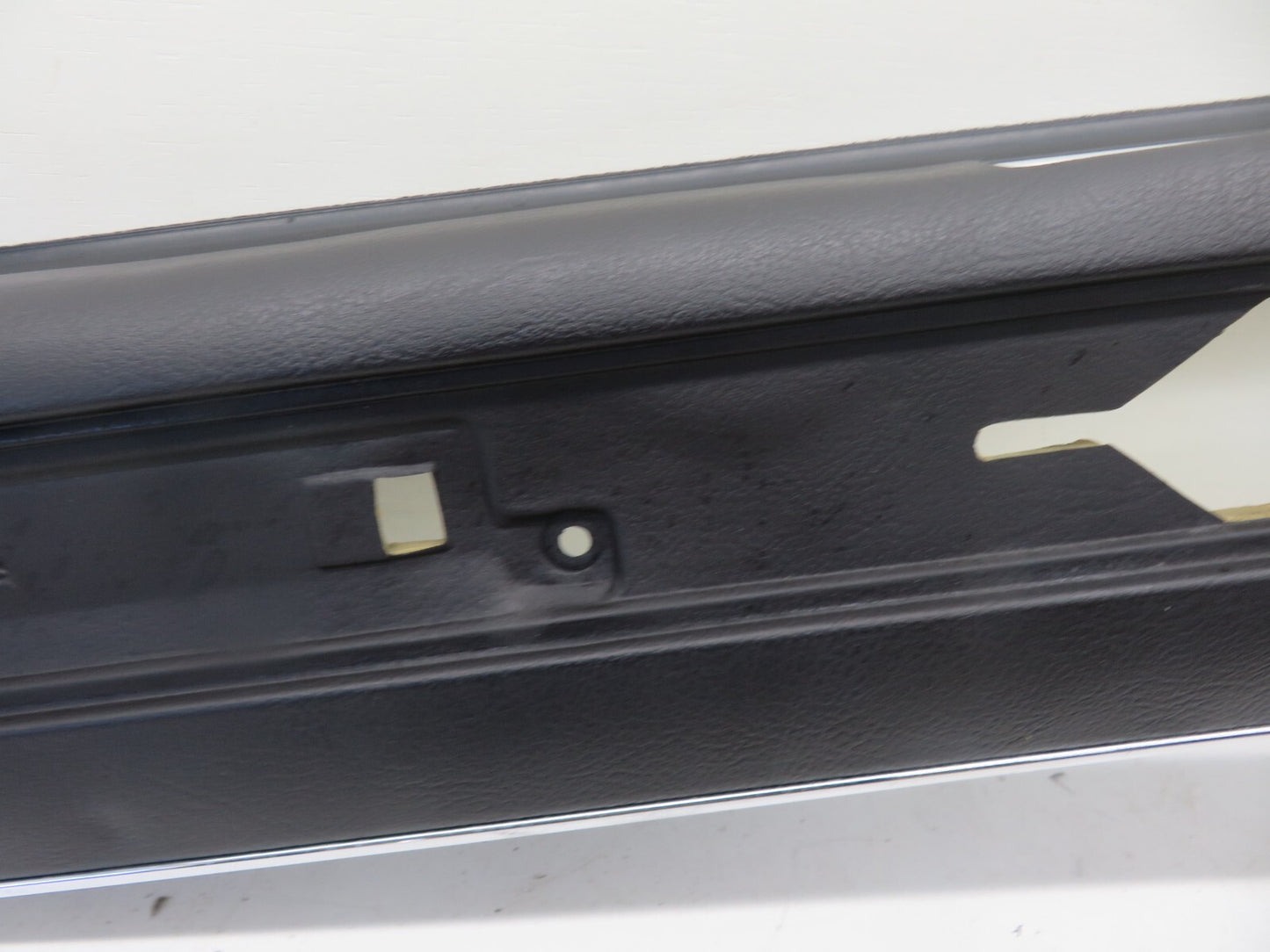JAGUAR XJR NSF PASSENGER UPPER DOOR CARD PANEL 1994-2001