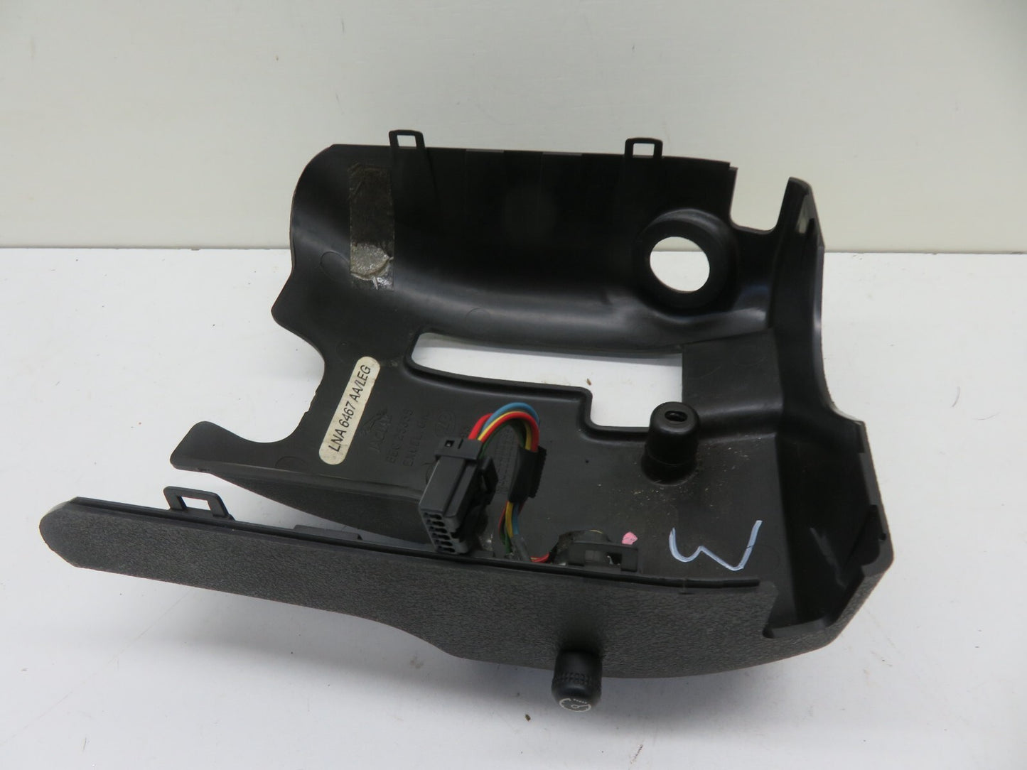 JAGUAR XJR STEERING COLUMN LOWER TRIM COVER 1994-2001 1744-3