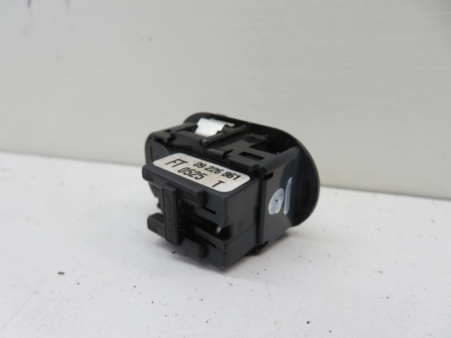 VAUXHALL ZAFIRA A MIRROR CONTROL SWITCH 09226861 ASTRA MERIVA 1999-2005 1353-10