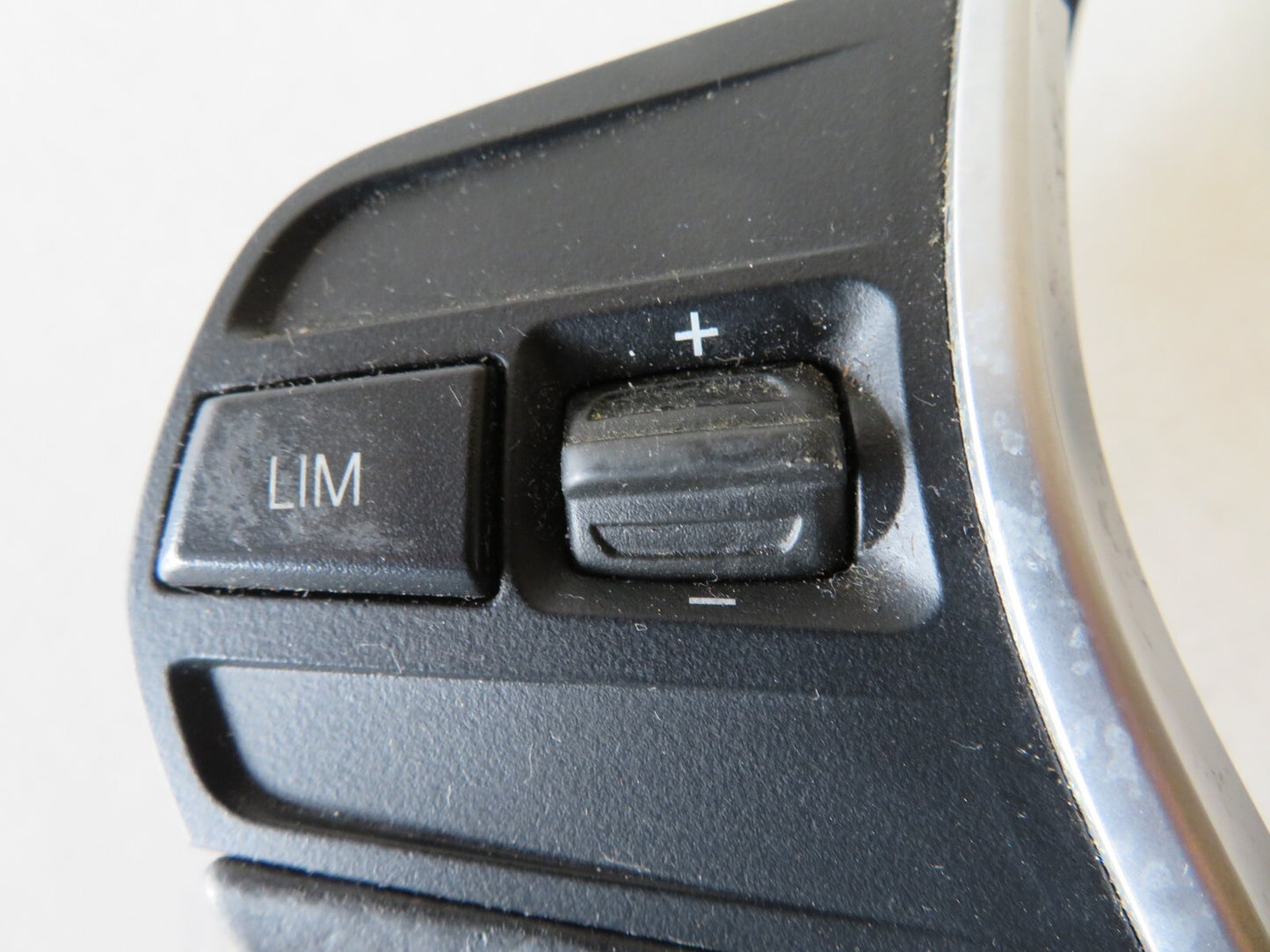 BMW 1 SERIES F20 M SPORT STEERING WHEEL CONTROLS 9225710 2011-2018 AMS1511