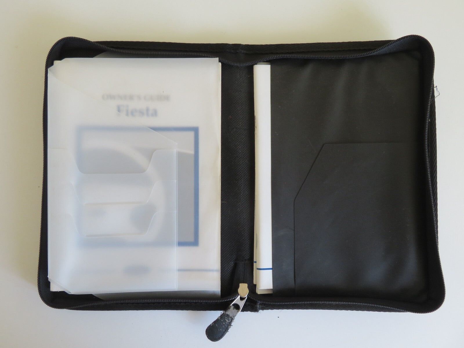 FORD KA OWNERS MANUAL WITH FOLDER 2002-2008 HM2-6