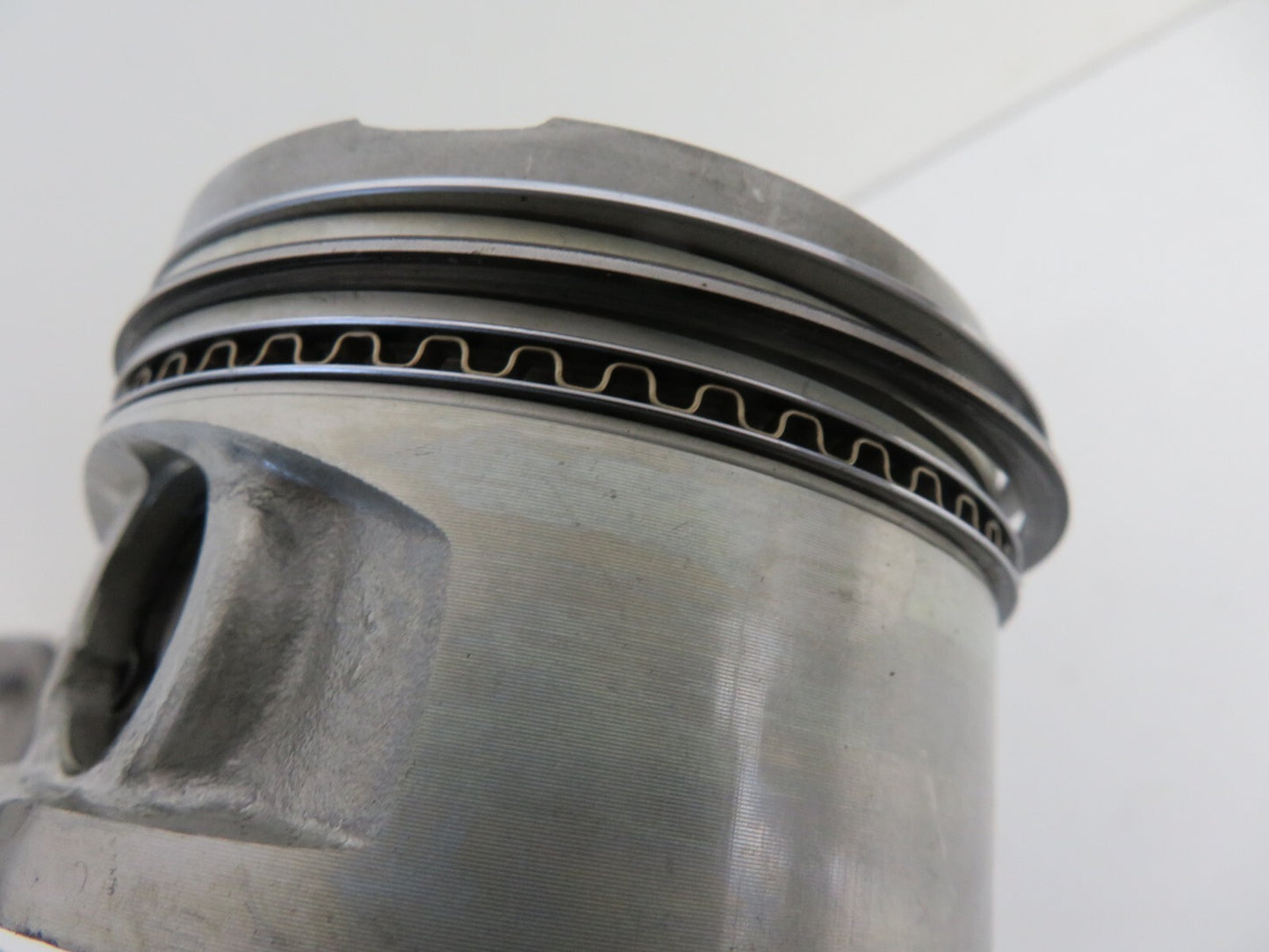 TOYOTA MR2 MK2 CELICA 3SGTE REV 1 STOCK PISTON AND CON ROD