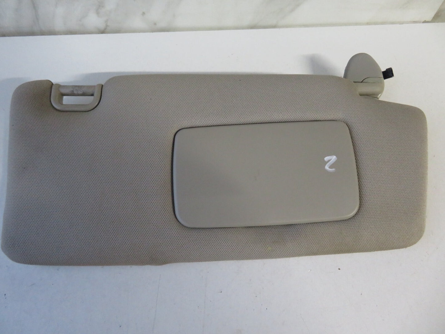 SUBARU LEGACY ESTATE OS DRIVER SUN VISOR 2003-2009 AMS1559-2