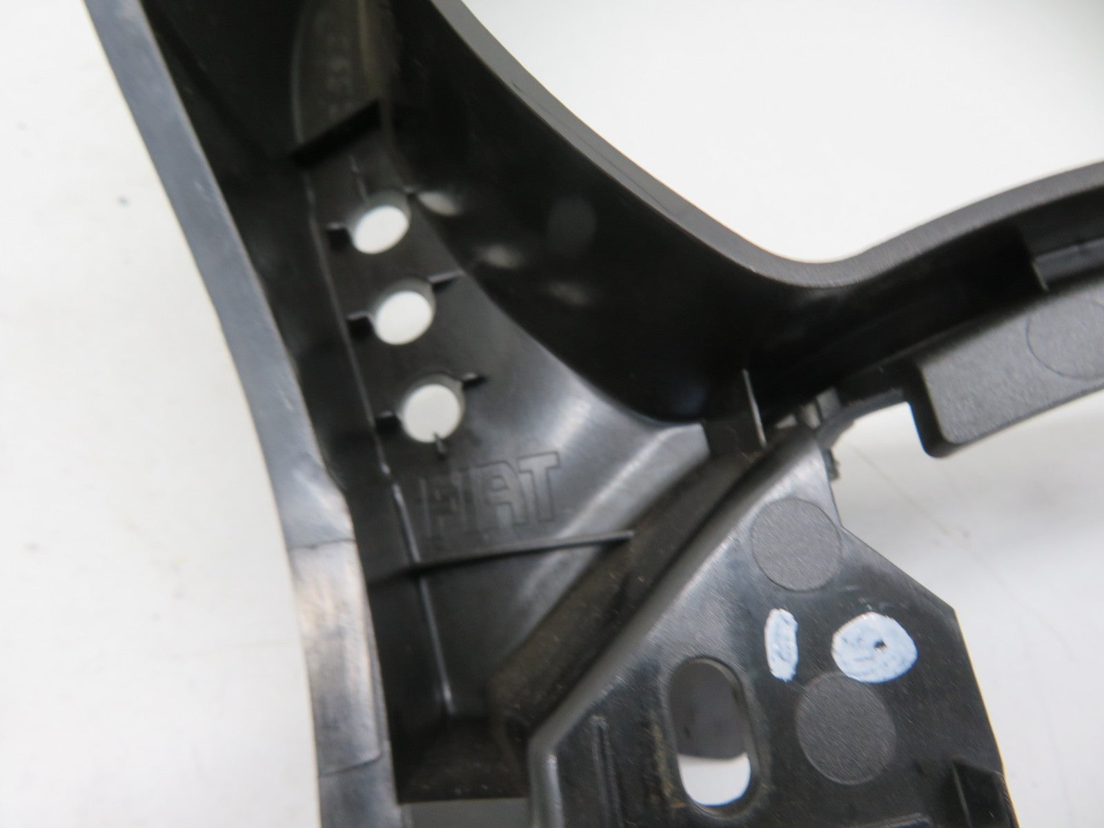 FIAT 500 INSTRUMENT SPEEDO CLUSTER SURROUND TRIM 2010-2013 1609-10