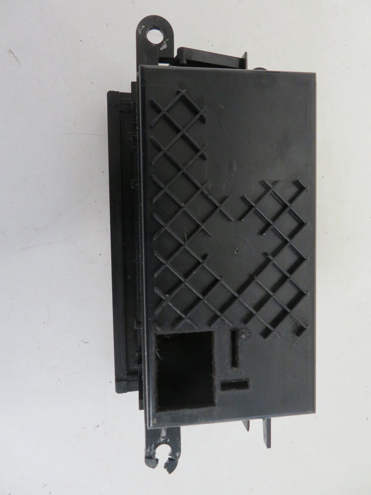 AUDI A8 D2 CENTER CONSOLE STORAGE TRIM 4D2863075Q 1998-2002 1426-8