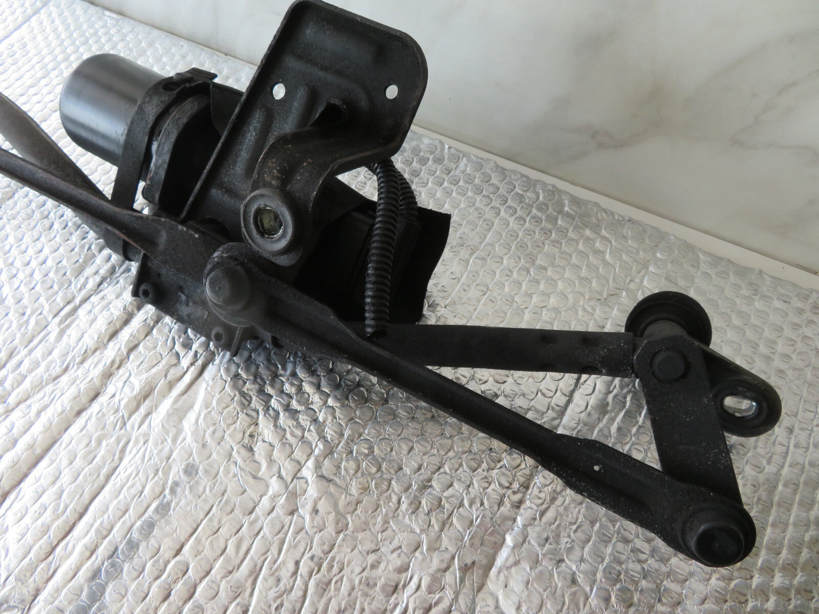 CITROEN RELAY FRONT WIPER MOTOR WITH LINKAGE 1363339080 2007-2011