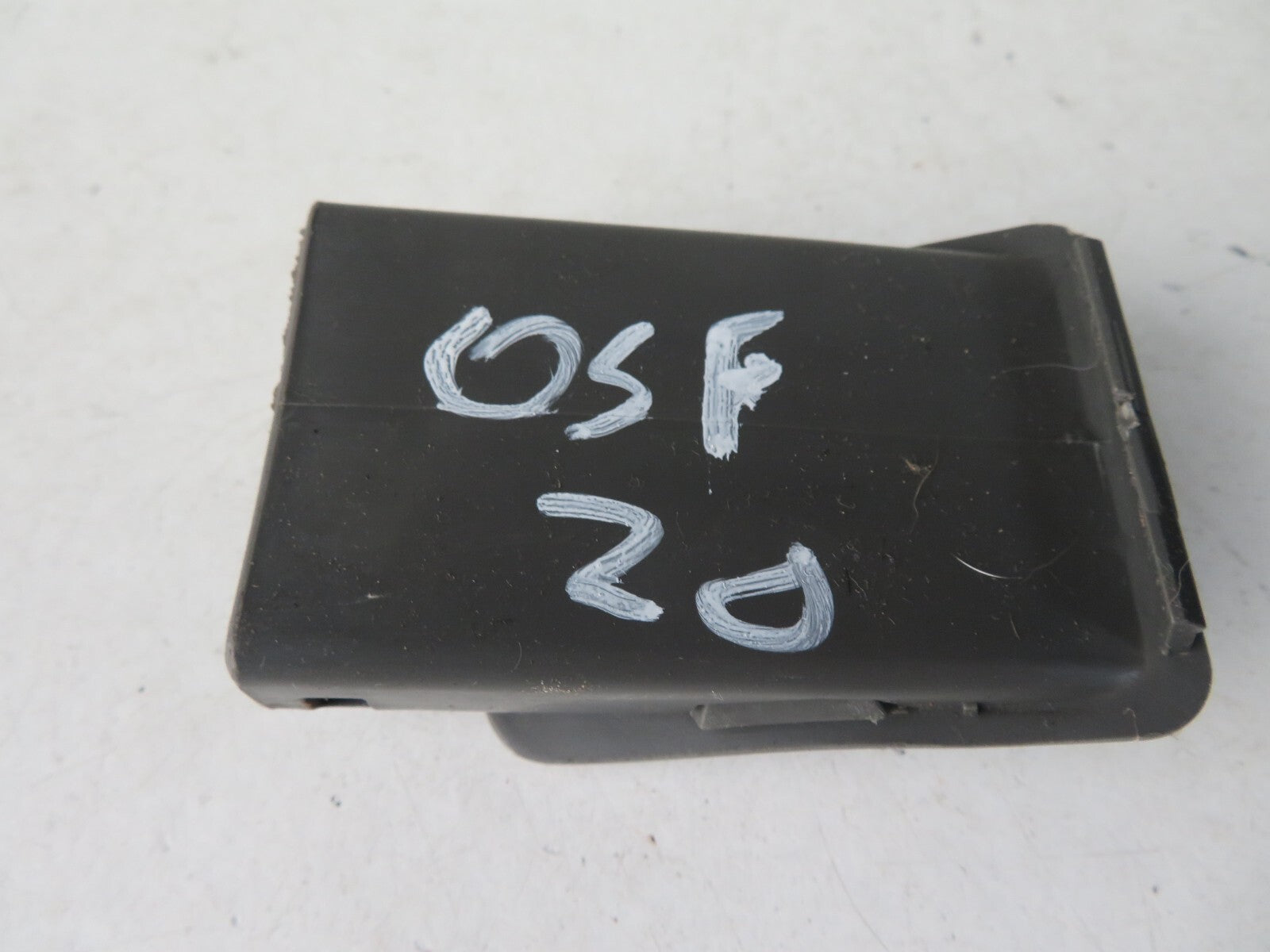 SUZUKI JIMNY OSF DASHBOARD AIR VENT 1998-2005 AMS1509-20