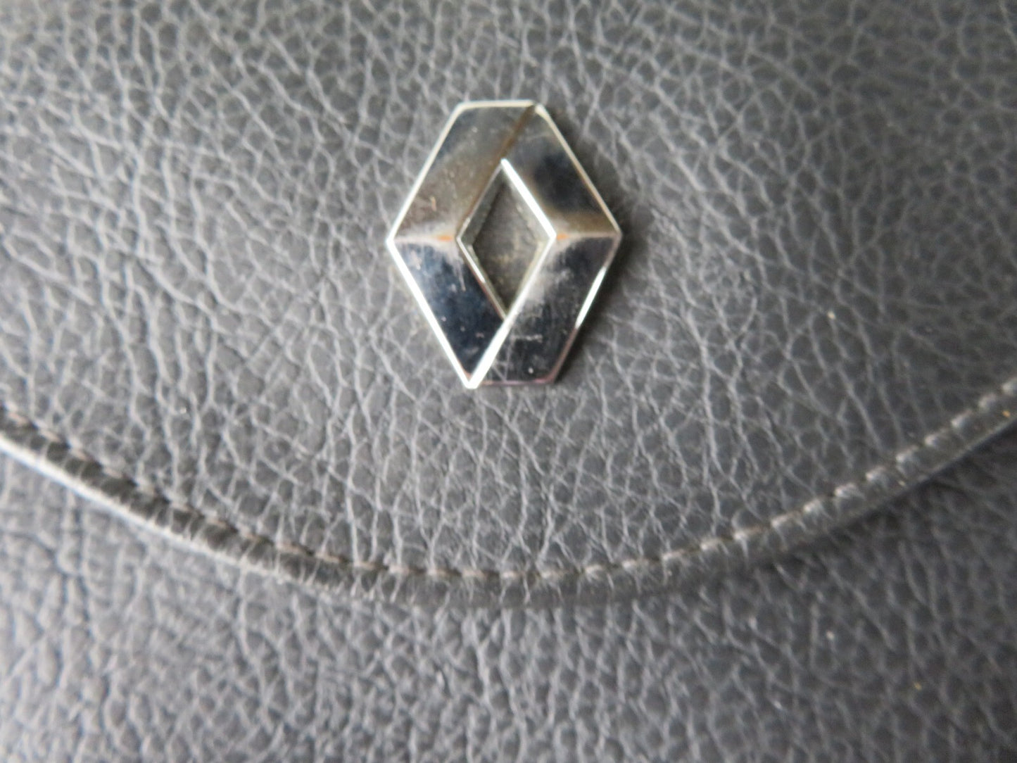 RENAULT MEGANE MK1 OWNERS MANUAL WITH FOLDER 1999-2002 A1117-17