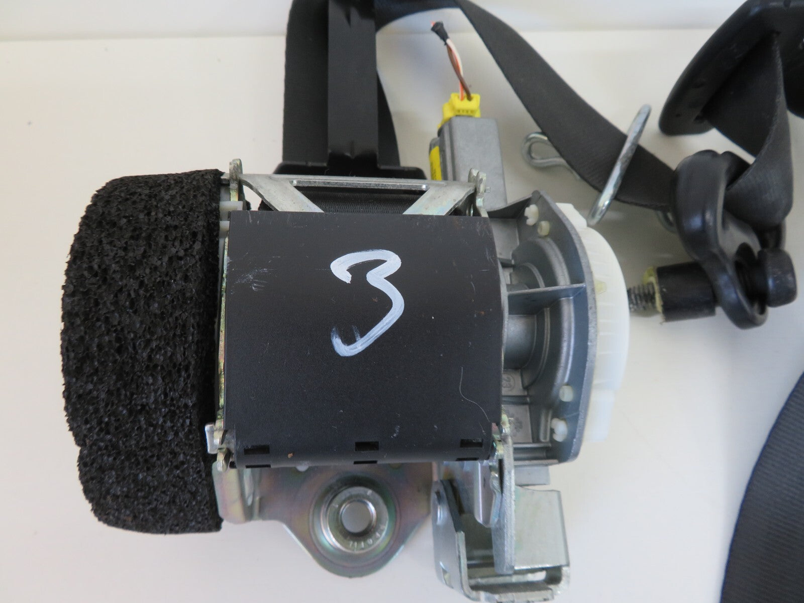 FORD FIESTA MK7 NSF PASSENGER FRONT BELT 8V51-B61295-CE 2009-2012 1148-3