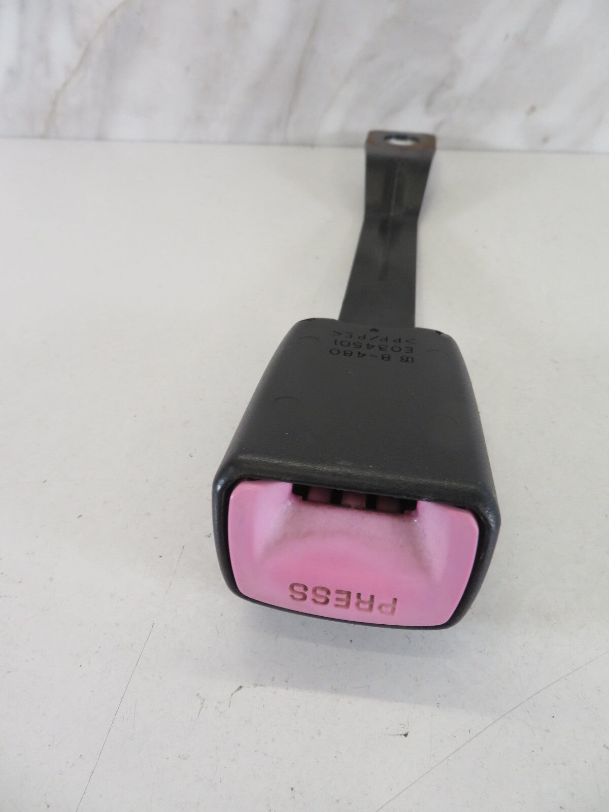 SUZUKI SWIFT NS PASSENGER SEAT BELT BUCKLE 2005-2010 A1235-8