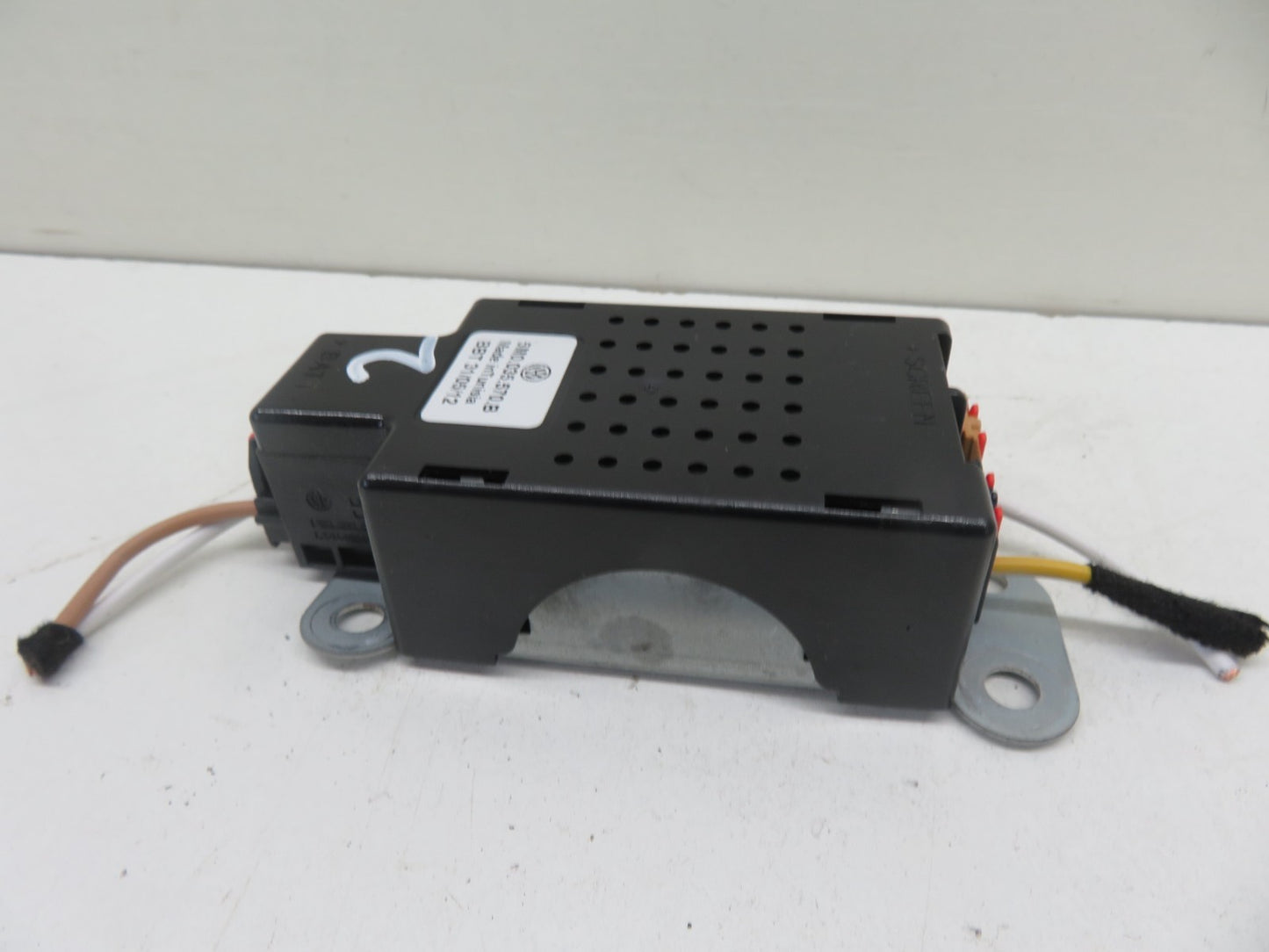 VW GOLF MK6 RADIO ANTENNA MODULE 5M0035570B 2009-2013 1546-2