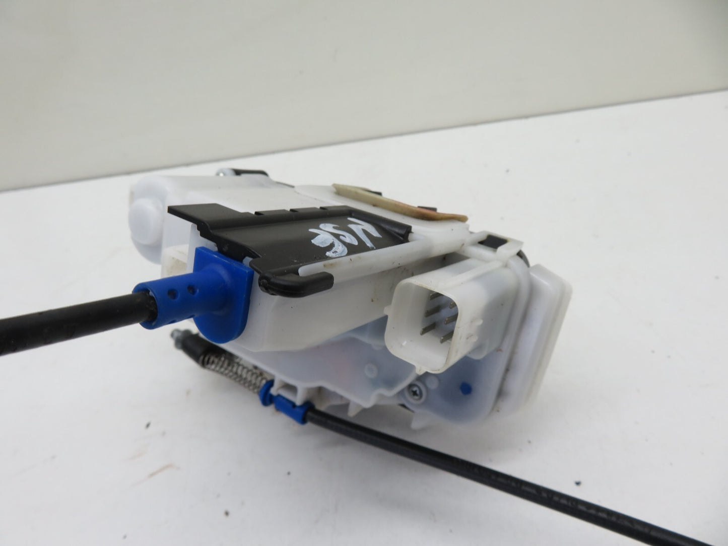 PEUGEOT BIPPER NSF DOOR LOCK CATCH 2008-2015 1734-12