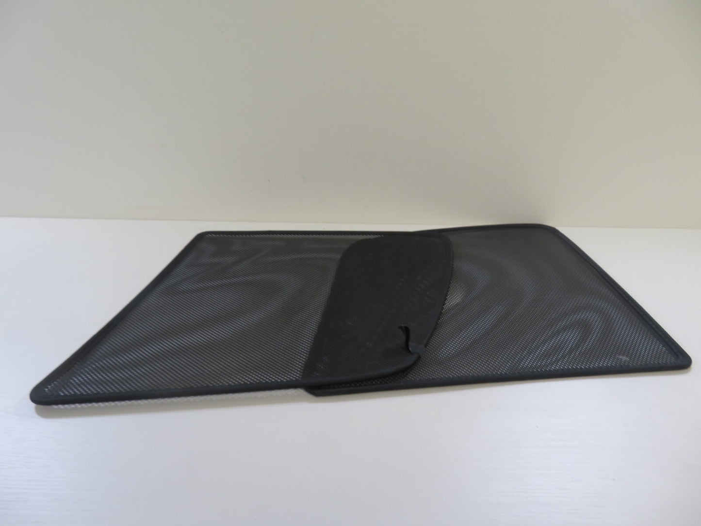 VOLKSWAGEN VW TOURAN REAR WINDOW BLINDS SHADES FOR THIRD ROW 2003-2009 1347-1