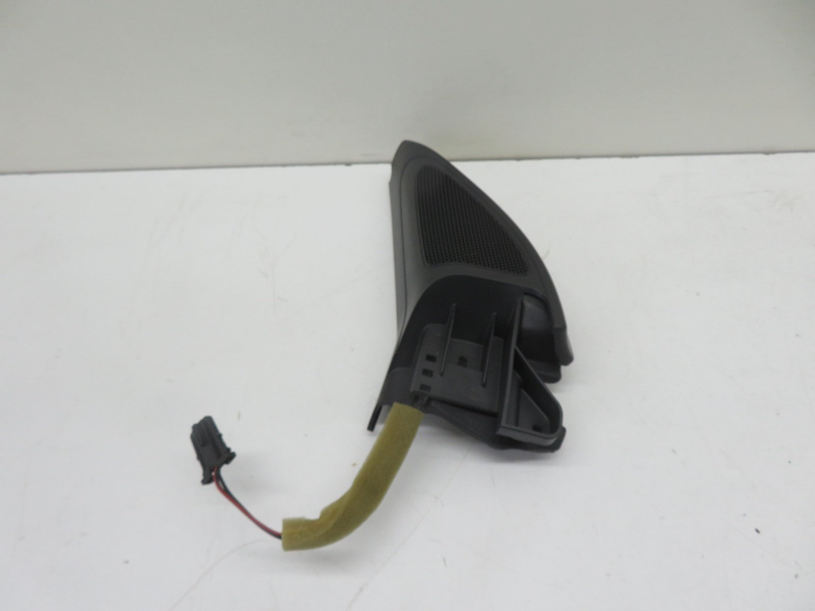 VW GOLF MK6 NS PASSENGER TWEETER COVER TRIM 2009-2013 1500-6