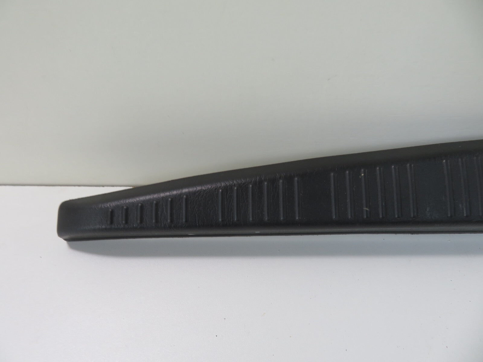 TOYOTA MR2 MK2 SW20 BOOT STEP TRIM 1990-1999 #2