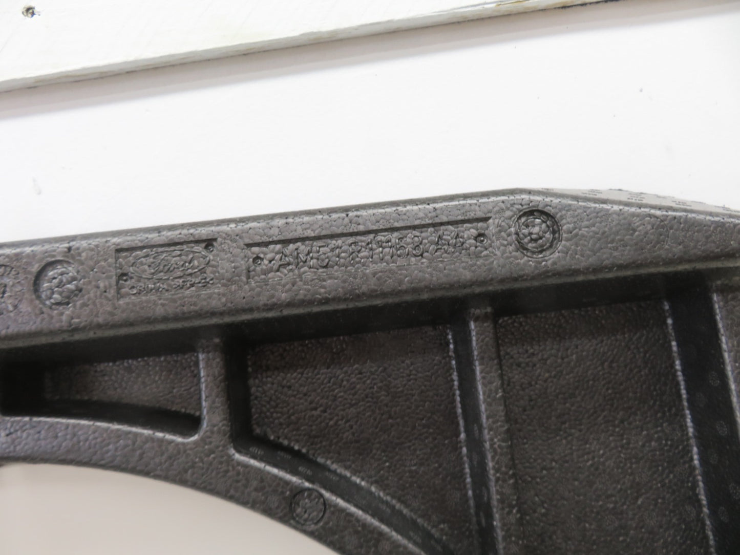 FORD C MAX REAR BOOT FOAMS LEFT AND RIGHT 2011-2015