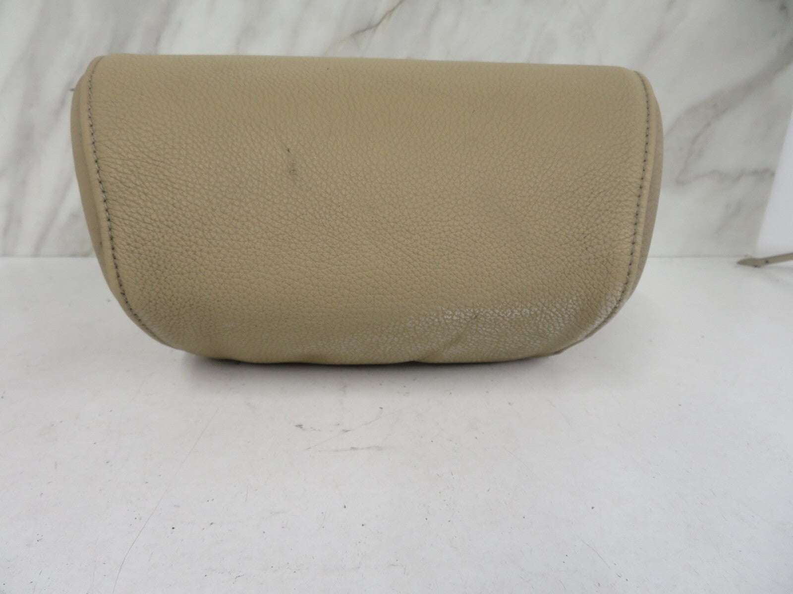 BMW X5 E53 REAR LEATHER HEAD REST BEIGE 1999-2006 M1544-2