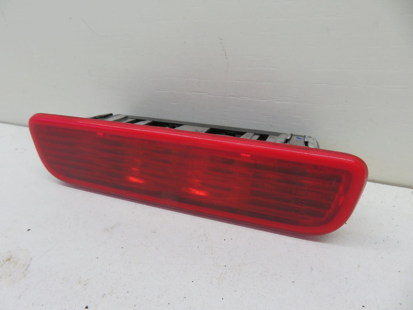 PEUGEOT BIPPER REAR UPPER MIDDLE BRAKE LIGHT 2008-2015 1721-17