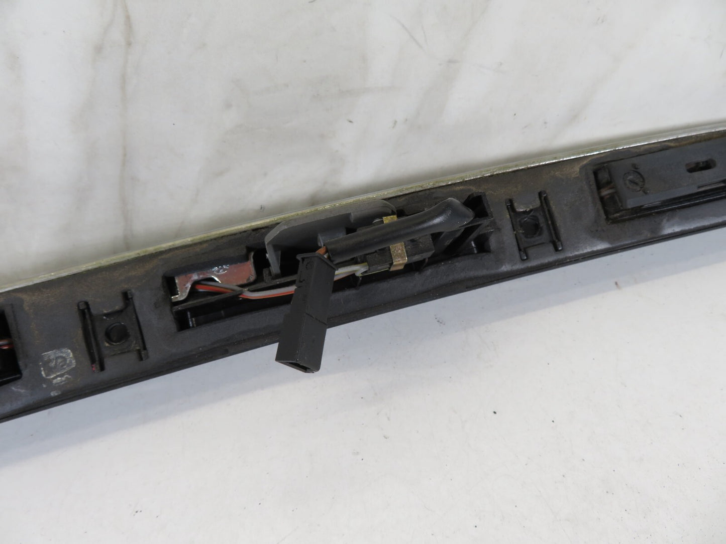 BMW MINI COOPER R52 TAILGATE BOOT OPEN HANDLE CHROME 2004-2006 A1641-12