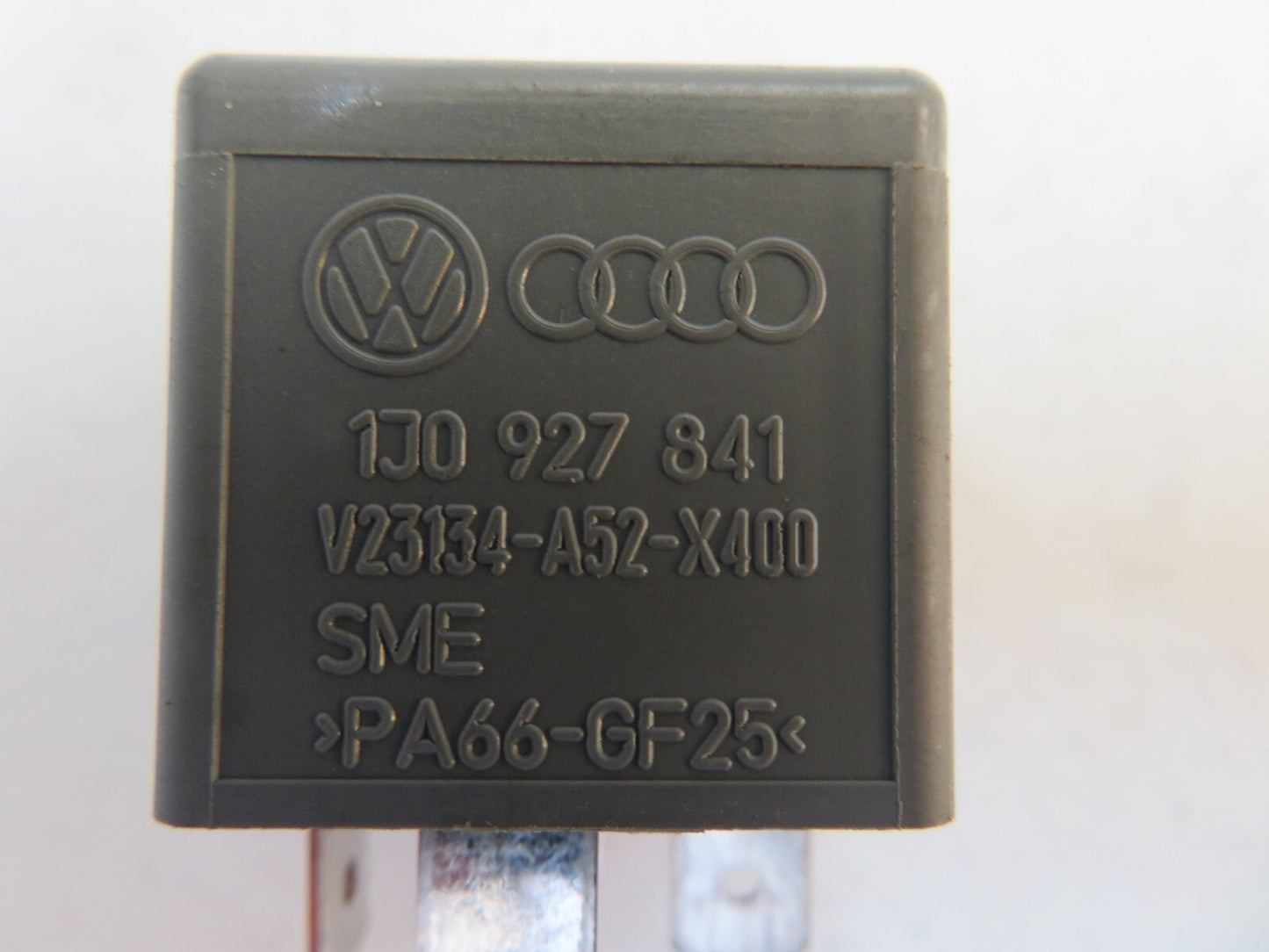AUDI TT MK1 444 RELAY 1J0927841 1998-2004 B6