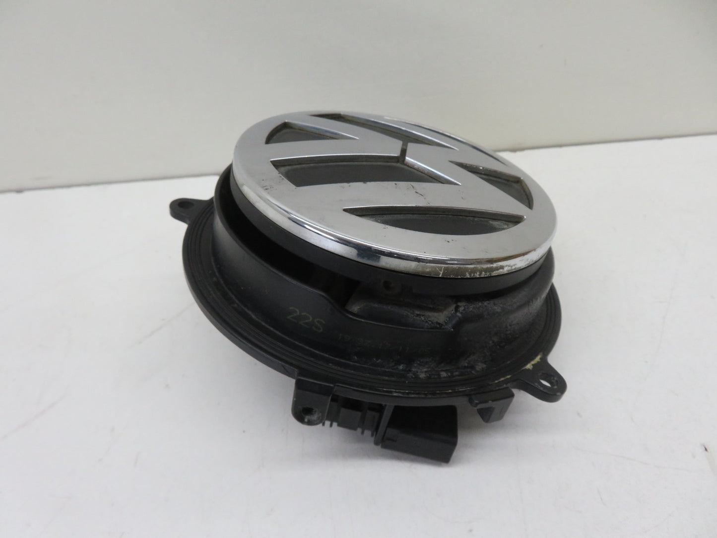 VW GOLF MK6 REAR BOOT HANDLE SWITCH 1K0827469E 2009-2013 1500-9