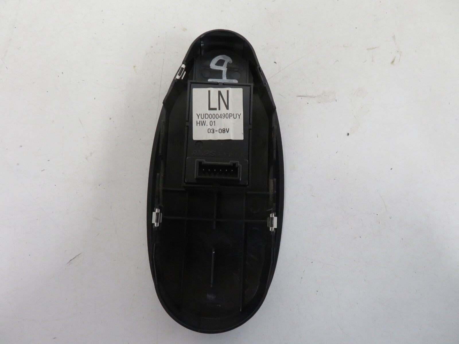 ROVER 75 NS PASSENGER WINDOW SWITCH YUD000490PUY 1999-2005 1516-9