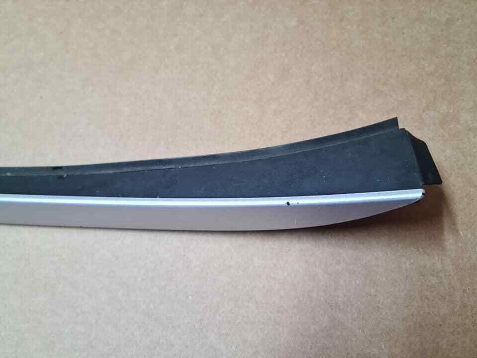 HYUNDAI I40 OS DRIVER SIDE WINDSCREEN TRIM 2012-2015 