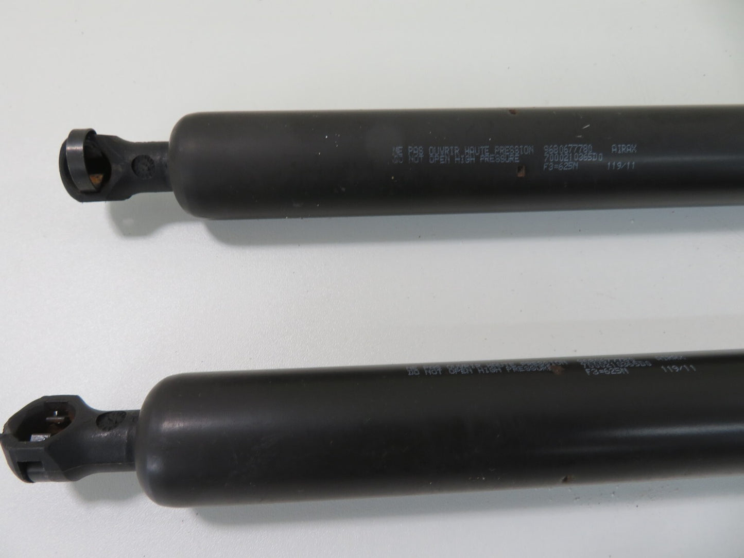 CITROEN BERLINGO MK2 TAILGATE BOOT STRUTS 2008-2012