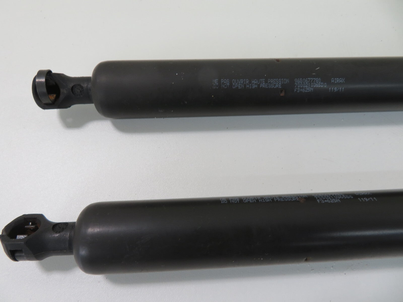 CITROEN BERLINGO MK2 TAILGATE BOOT STRUTS 2008-2012