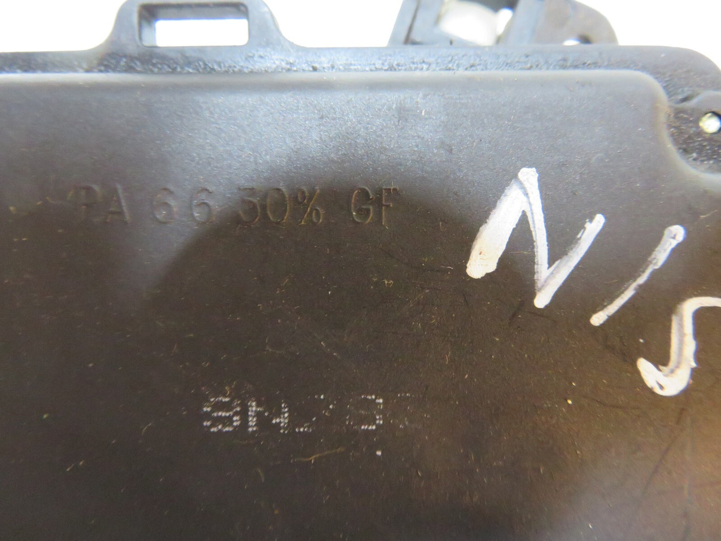 AUDI TT MK1 NS DOOR LOCK CATCH 1998-2004 B6