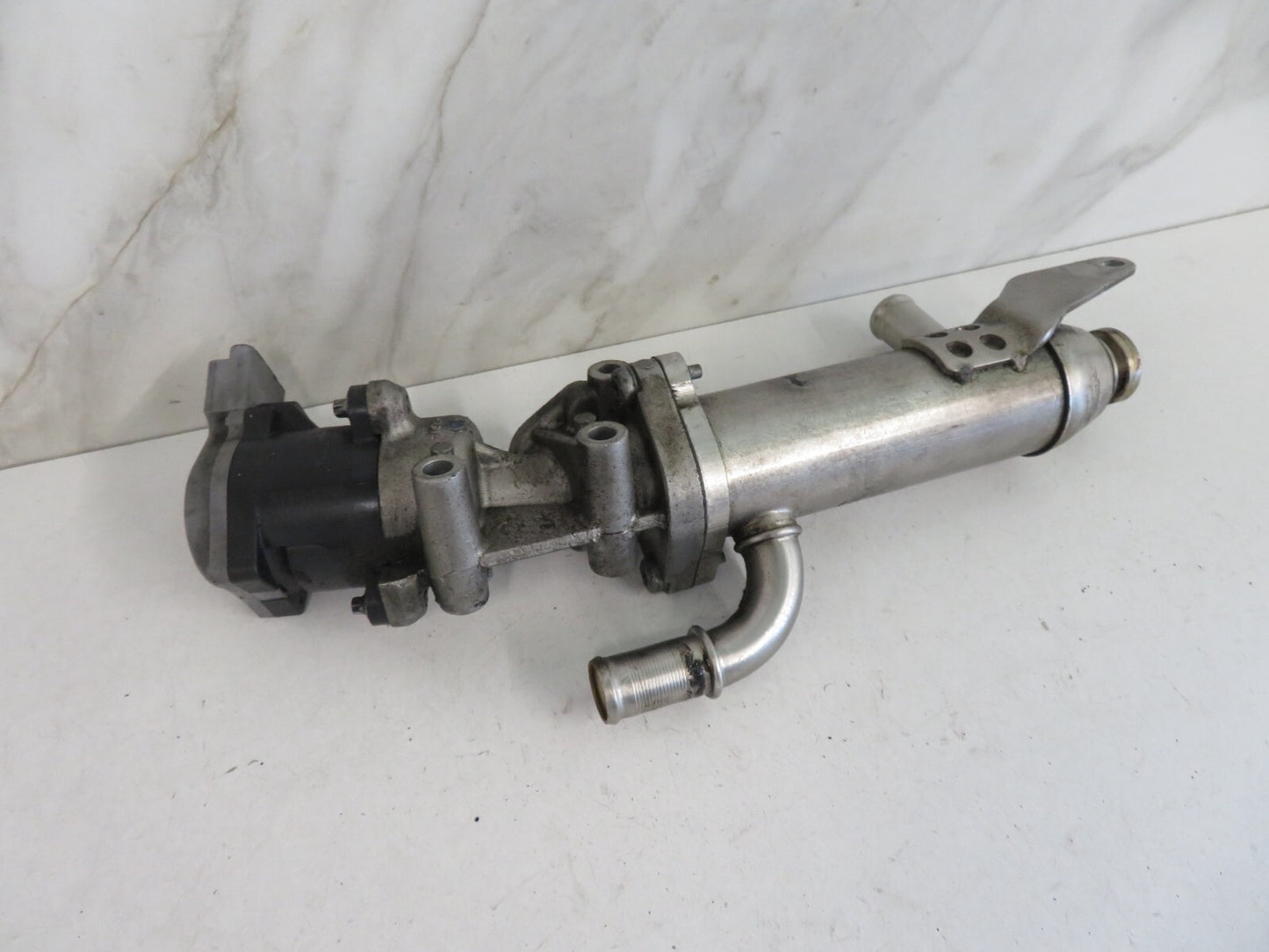 JAGUAR XF X250 EGR VALVE AND COOLER 4R8Q-9Y493-BJ 2008-2016 1241-20