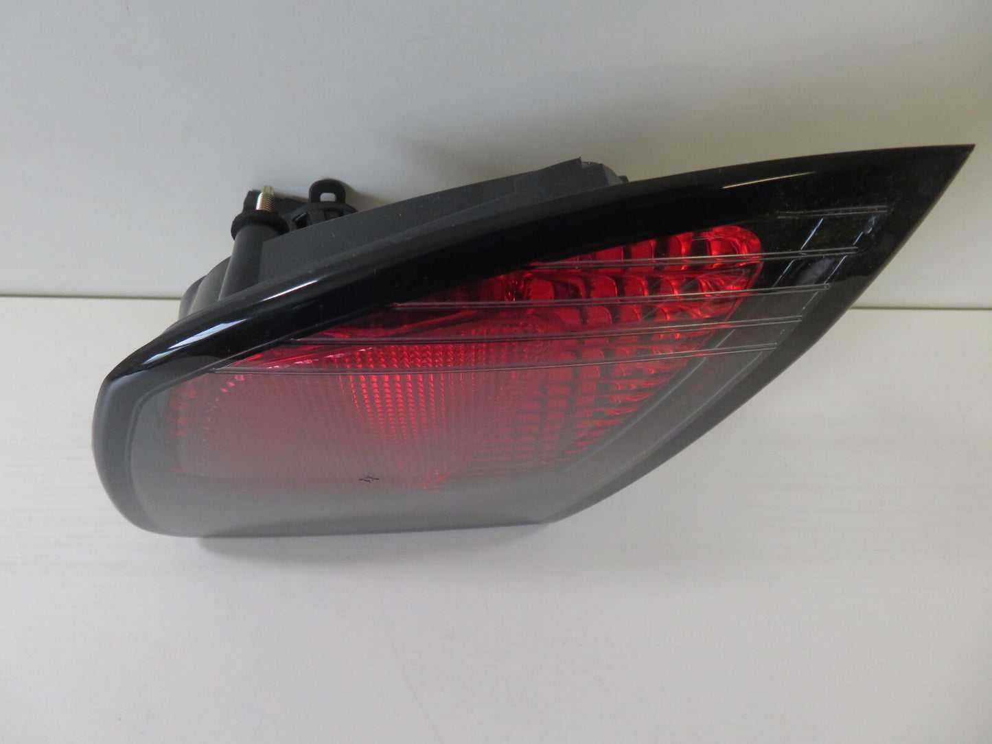 OS DRIVER REAR FOG LIGHT VALEO 088007 FOR NISSAN PRIMERA 1996-1999
