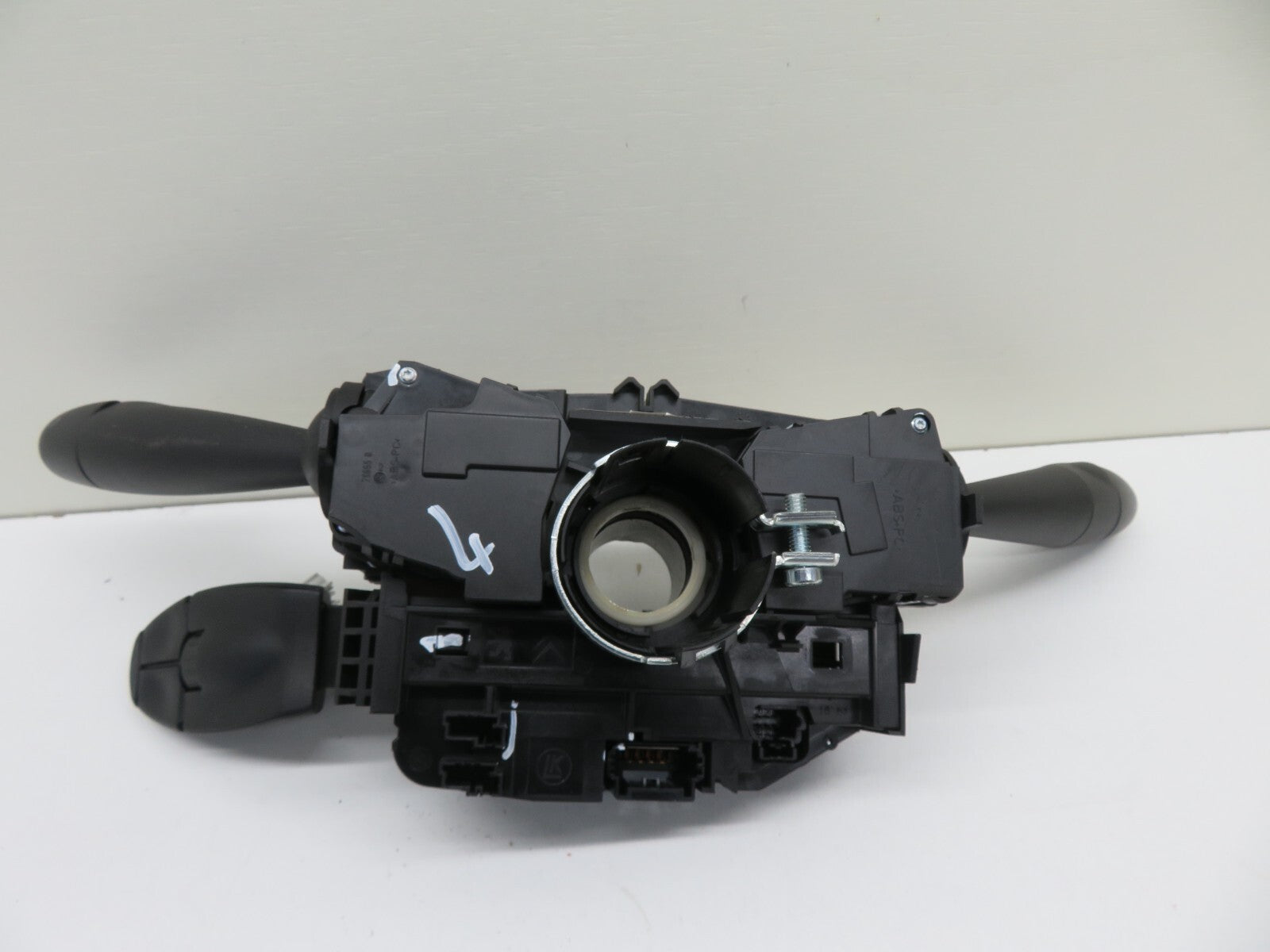 PEUGEOT 3008 INDICATOR WIPER STALK 96667318XT 2008-2016 1533-4