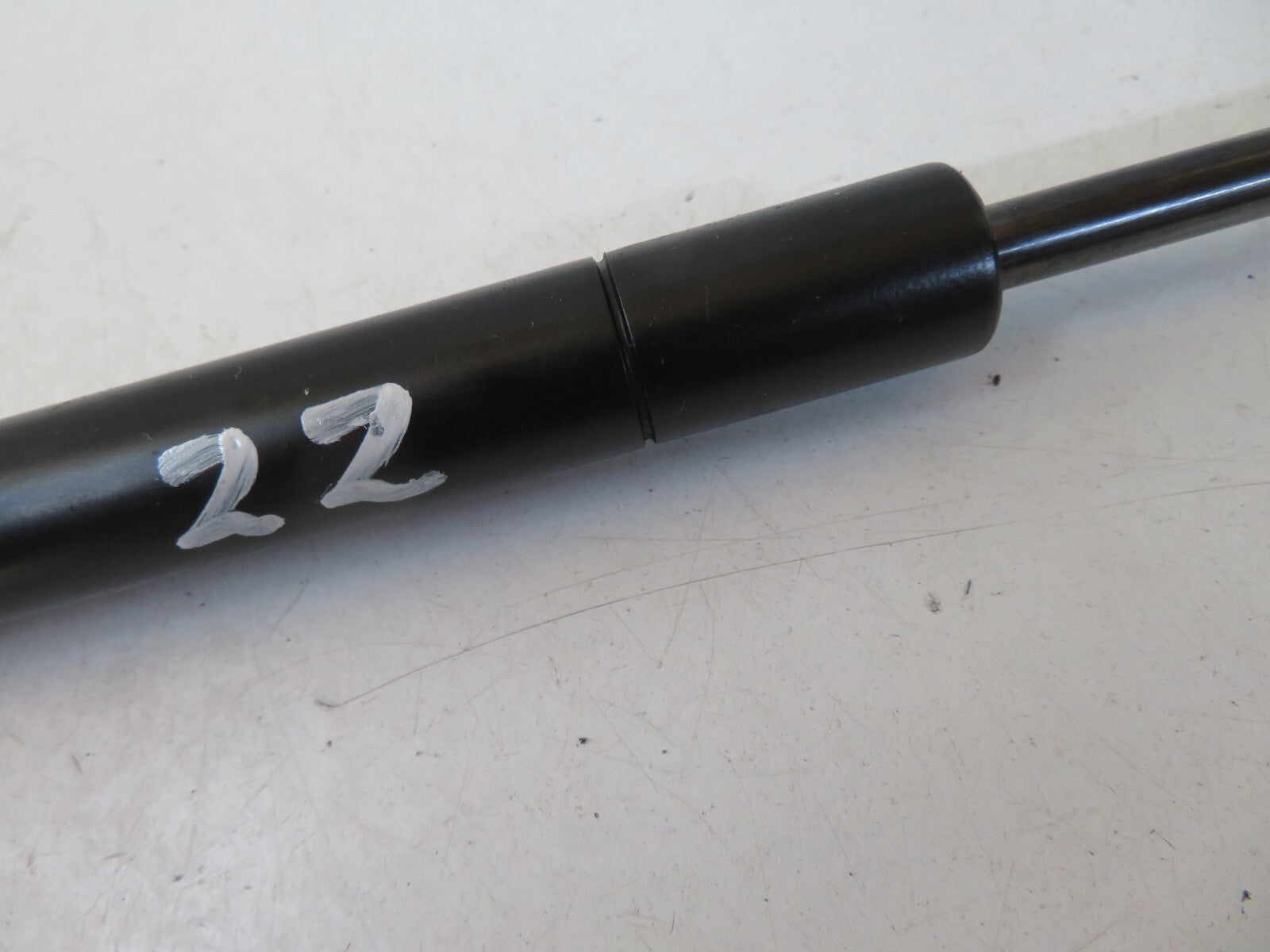 FORD FIESTA MK6 TAILGATE BOOT STRUTS PAIR 2002-2008 MIX1243-22-23